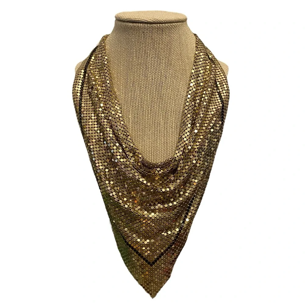 Vintage WHITING & DAVIS Gold Tone Mesh Like Purse or Bag Disco Retro Necklace